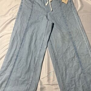 Universal Thread Light Blue Wide Leg Jeans